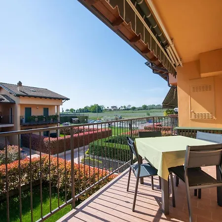 Sunset View Apartment *